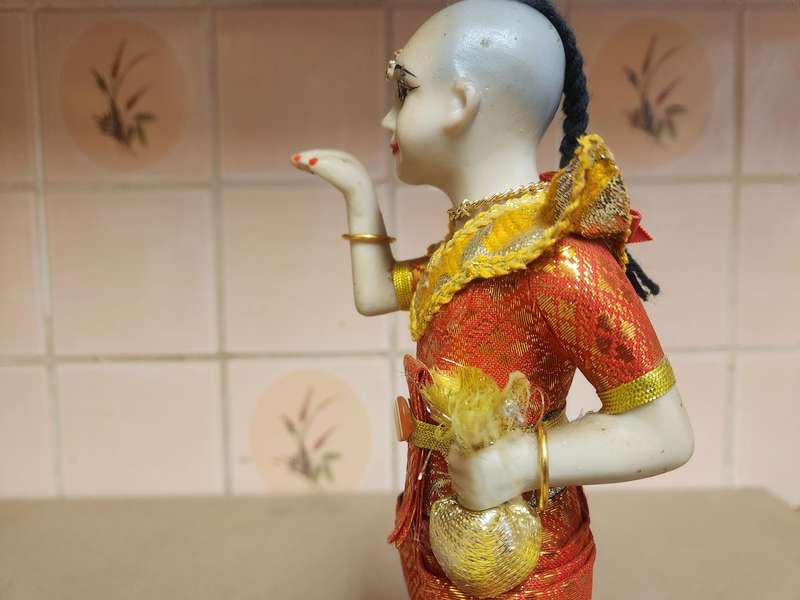 VINTAGE KUMAN THONG THAI HOLY AMULET FIGURINE, 2 OF 2