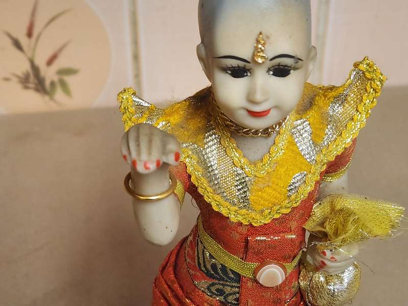 VINTAGE KUMAN THONG THAI HOLY AMULET FIGURINE, 2 OF 2