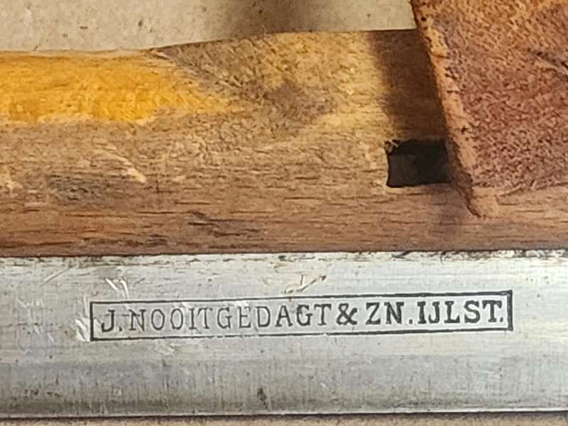 ANTIQUE EARLY 1900s WOODEN STEEL BLADE FRISIAN ICE SKATES BY J NOOITGEDAGT
