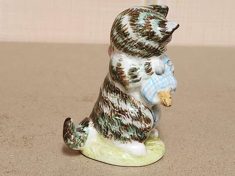 BEATRIX POTTER'S MISS MOPPET FIGURINE BY BESWICK