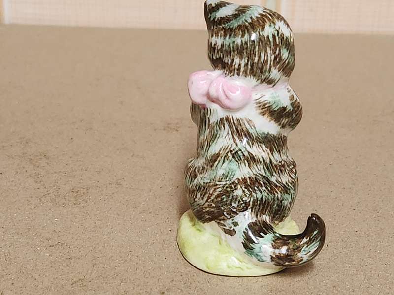 BEATRIX POTTER'S MISS MOPPET FIGURINE BY BESWICK