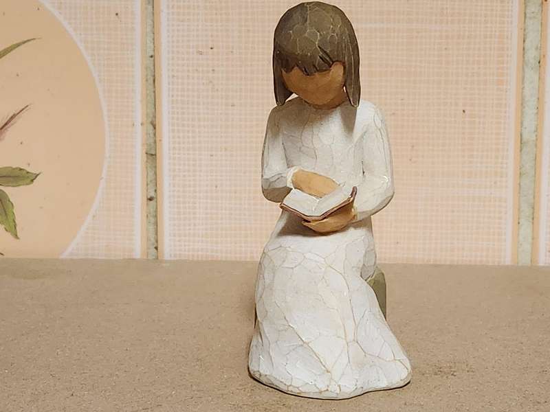 VINTAGE WILLOW TREE WISDOM FIGURINE BY SUSAN LORDI