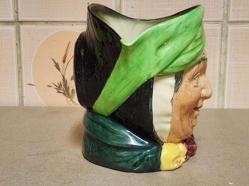 ROYAL DOULTON LARGE SAIREY GAMP CHARACTER JUG