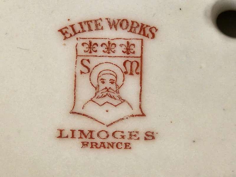 BEAUTIFUL VINTAGE LIMOGES SAUCE BOAT