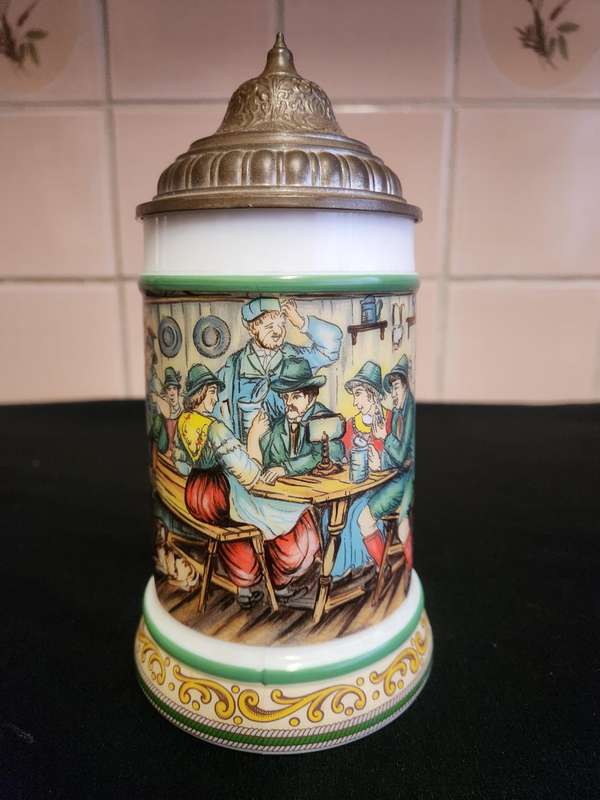 ORIGINAL BMF BIERSEIDEL MILK GLASS BEERSTEIN