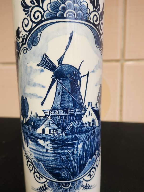VINTAGE DELFT BLAAUW HOLLAND DECANTER