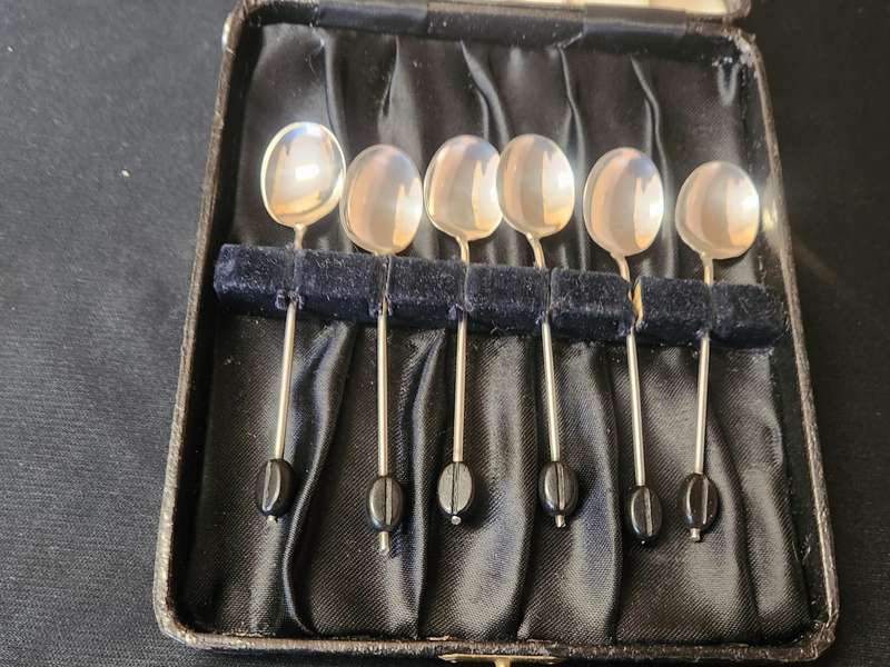ANTIQUE LONDON SILVER COFFEE SPOON SET