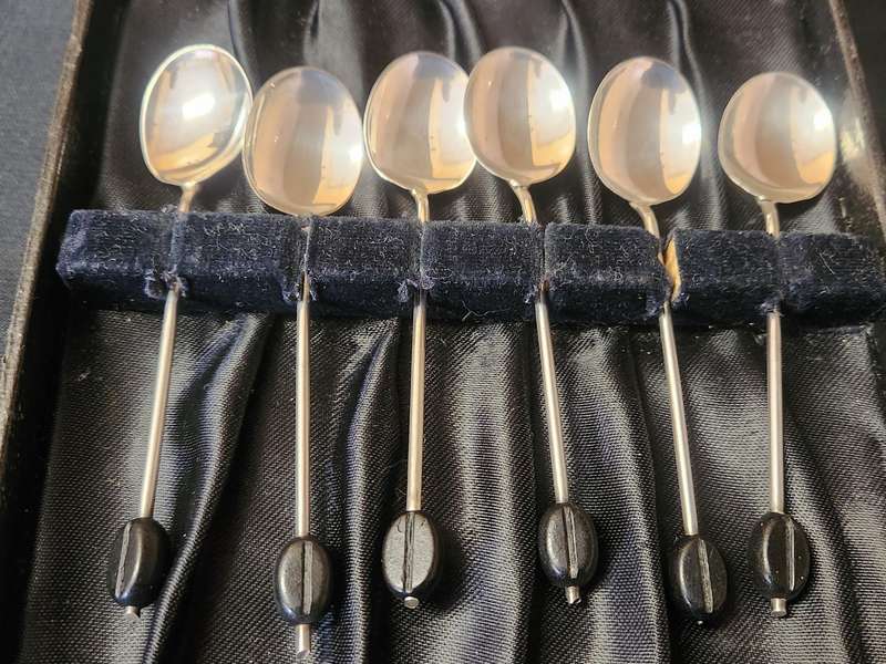 ANTIQUE LONDON SILVER COFFEE SPOON SET