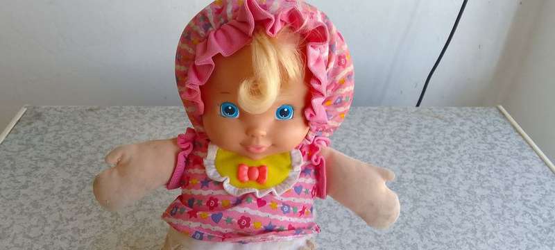 ONLY FOR  BUYER - G2K - Tyco Baby Wiggles n Giggle Doll