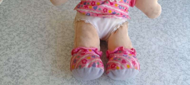 ONLY FOR  BUYER - G2K - Tyco Baby Wiggles n Giggle Doll