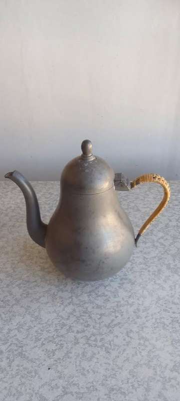 Hans Klein Den Haag Pewter Coffee/ Tea Pot