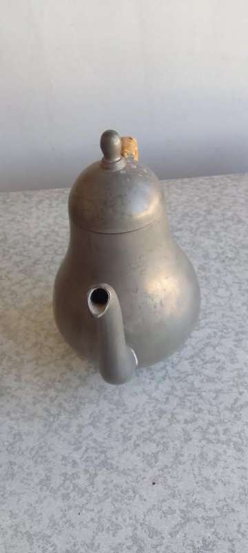 Hans Klein Den Haag Pewter Coffee/ Tea Pot