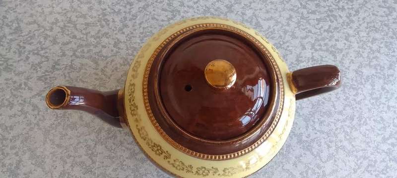 Vintage Tea Pot