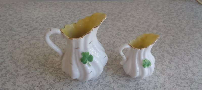 2 x Kingsway Jugs