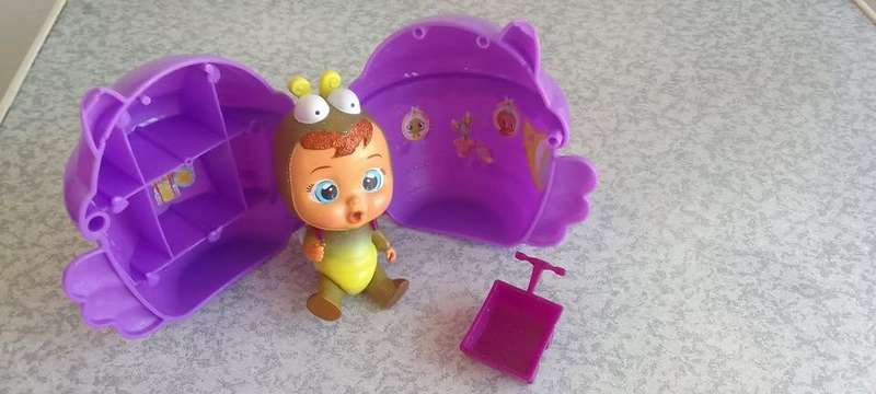 Cry Babies Magic Tears Lucy Firefly Winged Bottle House