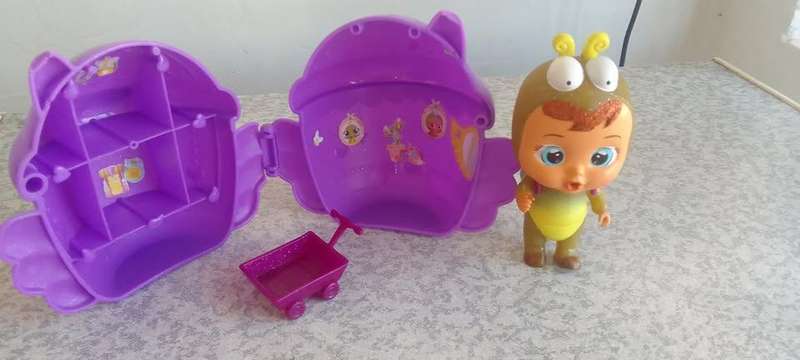 Cry Babies Magic Tears Lucy Firefly Winged Bottle House