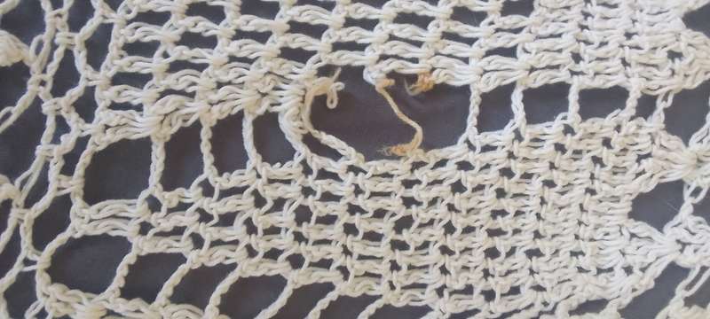 ONLY FOR BUYER G2K - Stunning Vintage Crochet  Round Table Cloth - 200cm