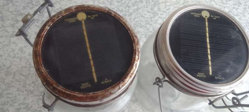 3 x SOLAR  CONSOL JAR LIGHT