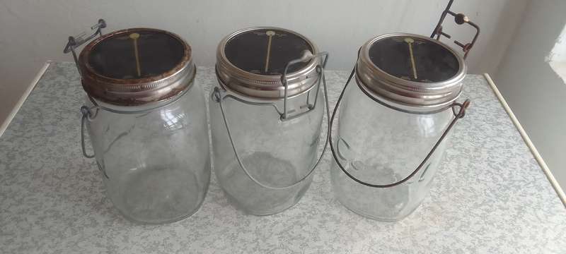 3 x SOLAR  CONSOL JAR LIGHT