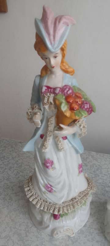 Large  Victorian Couple  Figurines - 30 and 33cm In Height