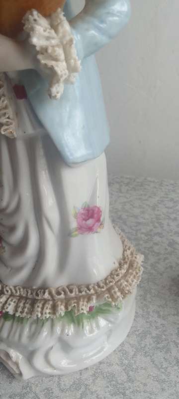 Large  Victorian Couple  Figurines - 30 and 33cm In Height
