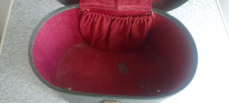 Vintage Cheney England Vanity Case