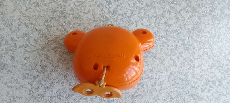 Vintage Pull String Musical Orange Bear Moving Eyes - Working Condition