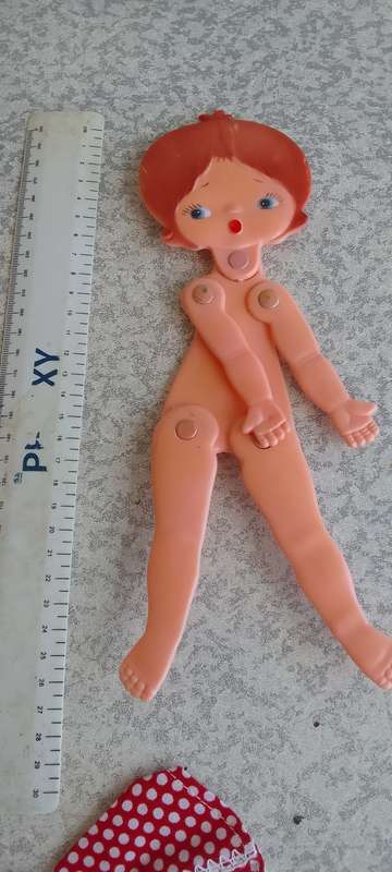 VINTAGE PLASTIC FOLDABLE FLAT SKINNY DOLL MADE IN HONG KONG