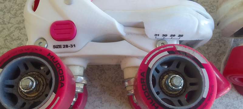 HUDORA Scooter Skates, Sneakers -  Size 28 -31