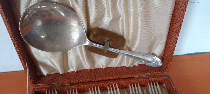 EPNS Made in England Fork Set In Box