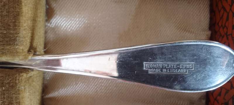 EPNS Made in England Fork Set In Box