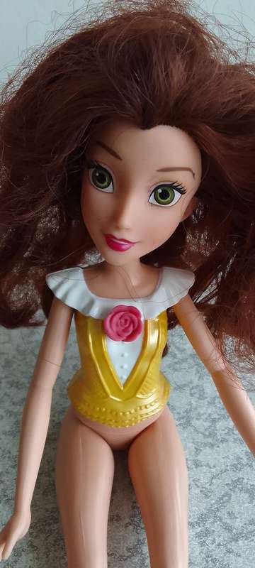 Disney Hasbro 2015 Doll