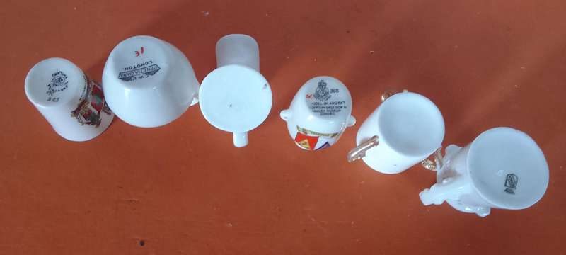 A Huge Collection Of Golden Oldies - Crested China
