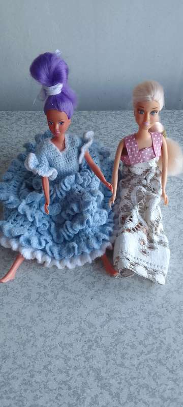 Collection Of Dolls - Barbie/Disney and More