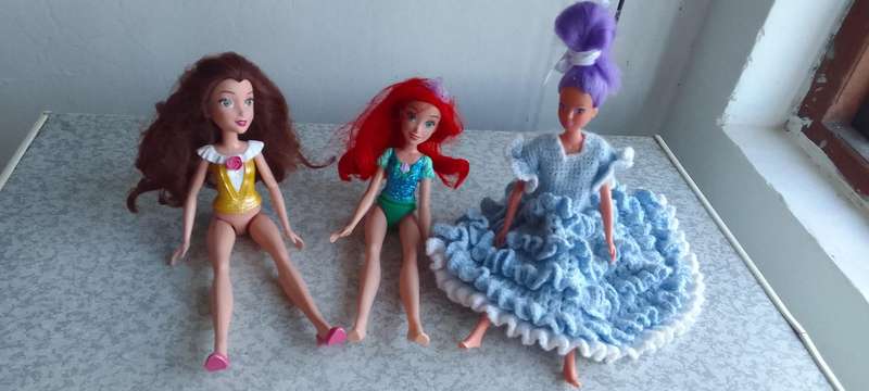 Collection Of Dolls - Barbie/Disney and More