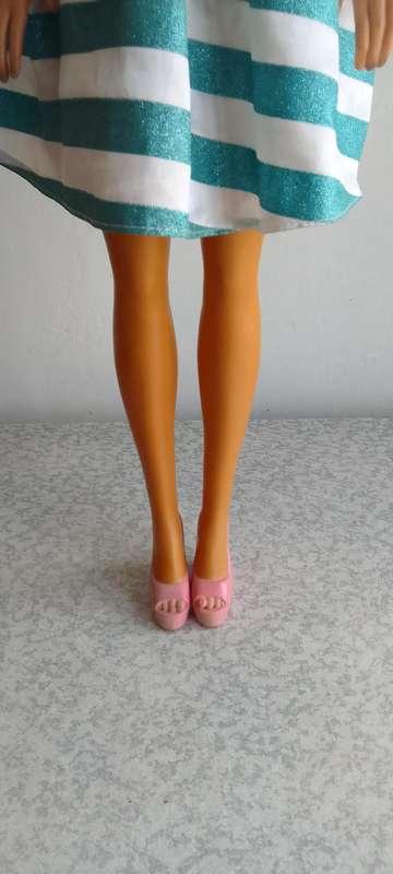Mattel Barbie Best Fashion Friend 28" Doll (2013)