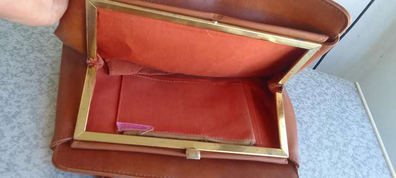 Vintage Retriever By Pointer Leather Clutch Purse Handbag