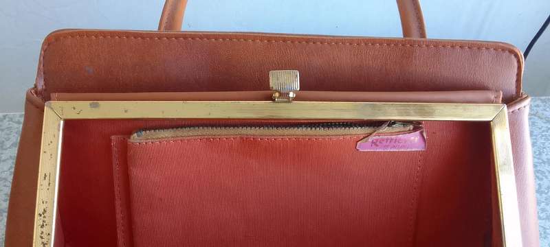 Vintage Retriever By Pointer Leather Clutch Purse Handbag