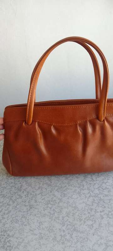 Vintage Retriever By Pointer Leather Clutch Purse Handbag