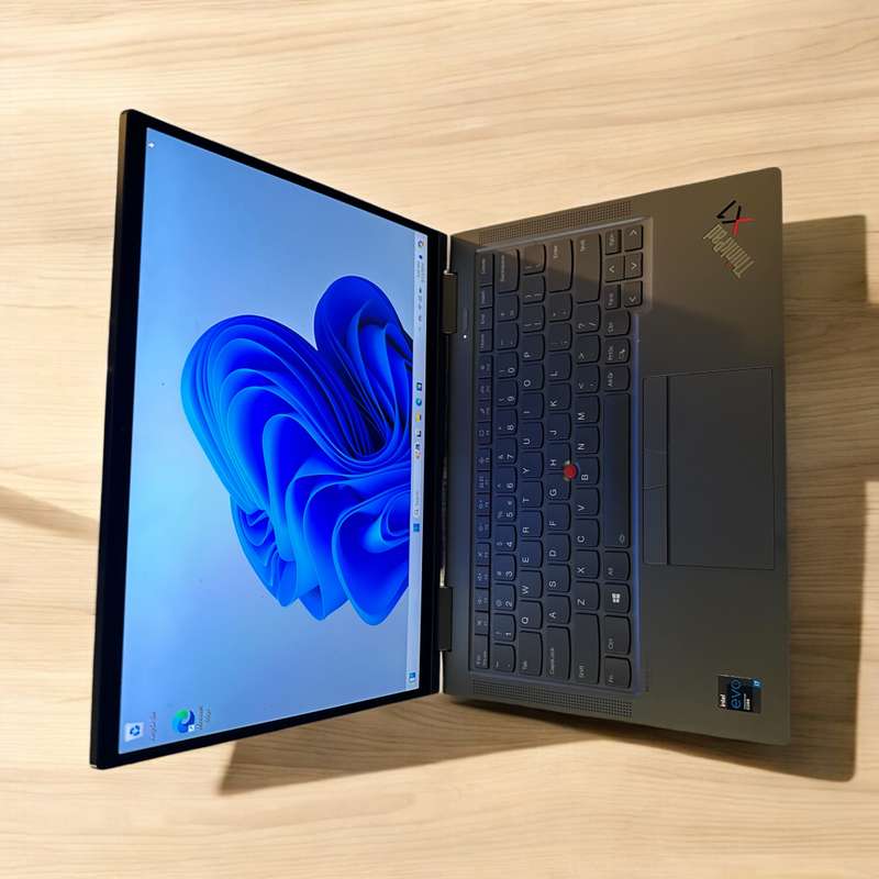 Lenovo ThinkPad X1 Yoga Gen 6 Notebook PC  Core i7-1165G7 / 14.0 WQUXGA Touch / 16GB RAM / 1TB SSD