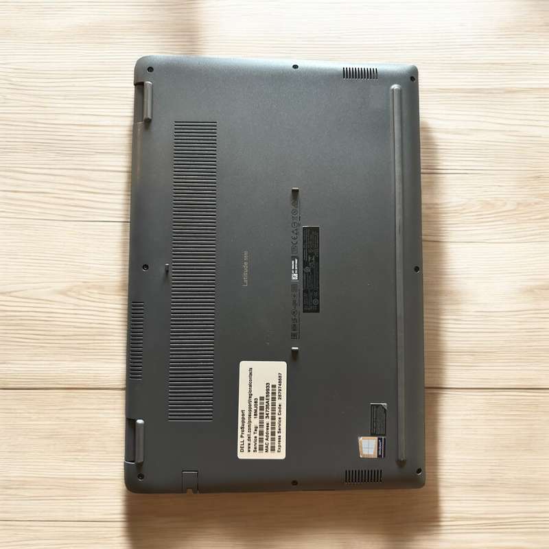 Dell Latitude 3510, 10th Gen i7-10510U, 16GB RAM. 256GB NVMe SSD, 15.6` FHD Display