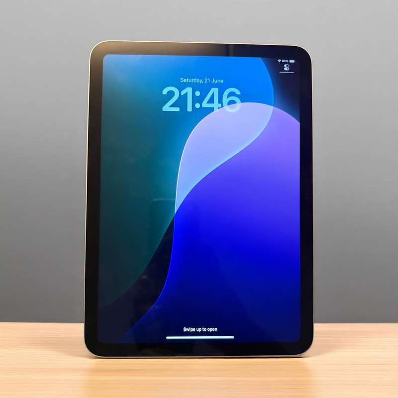 iPad 10.9" 10th Gen (Wifi Only) 64GB mint
