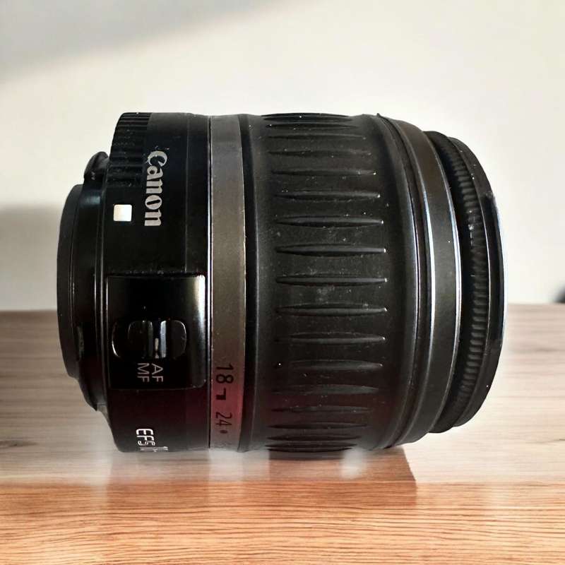 CANON EFS 18-55MM