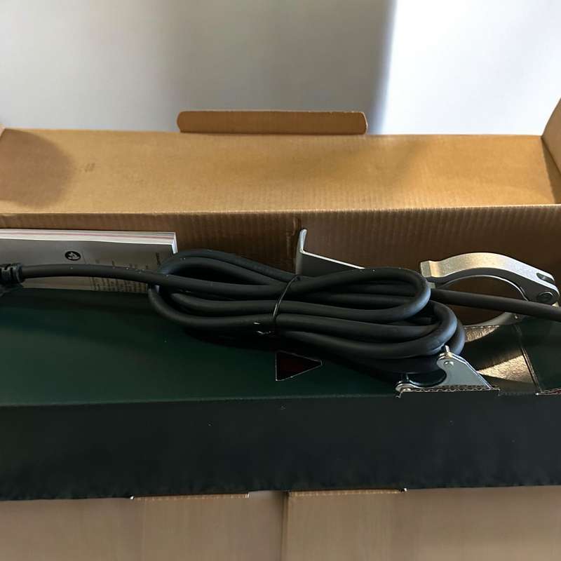 Metabo W 26-230 MVT 230mm Angle Grinder 2600W 606474000 New