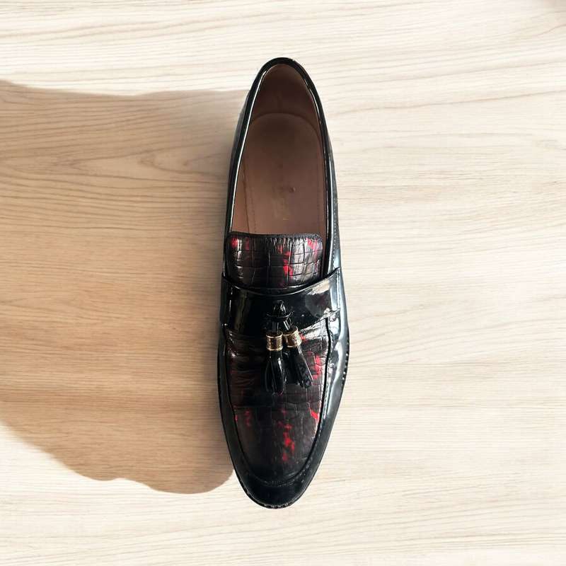 LOUIS  VUITTON AUTHENTIC BLACK & MAROON  LEATHER  SHOES SIZE 44
