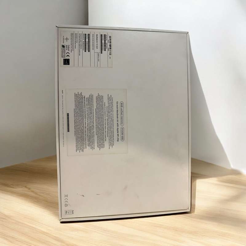 MACBOOK AIR  M1 CHIP 2020 8GB RAM 512GB SSD
