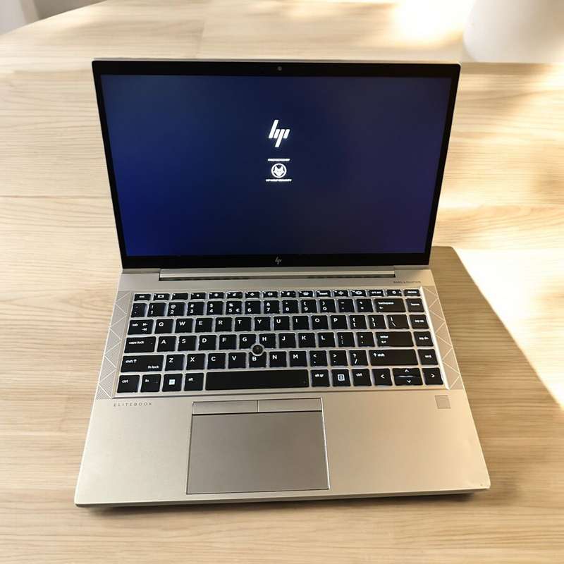 HP EliteBook 845 G8 14-inch HD Laptop - AMD Ryzen 7 Pro 5850U 512GB SSD 16GB RAM