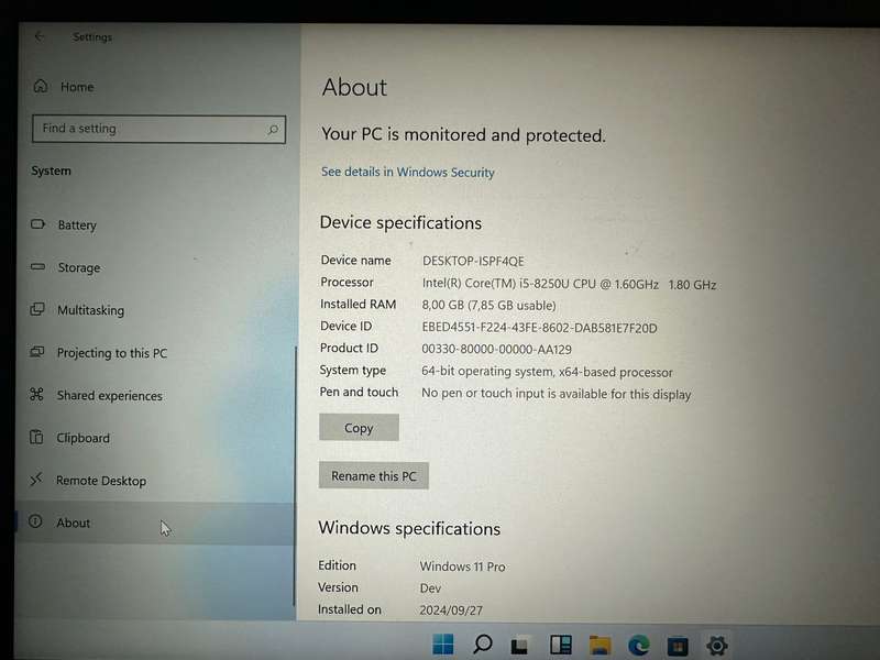 HP EliteBook 840 G5  8th Gen i5-8350U@1.6GHz, 8GB RAM, 256GB SSD,UHD GRAPHICS 620 FHD Display LTE