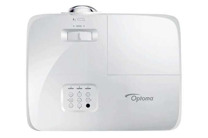 Optoma HD27e DLP Projector 3700 Lumens Mint Condition