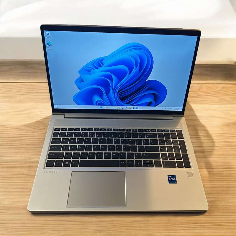 HP EliteBook 650 15.6 inch G10  Intel® Core i7, 13th gen 16GB RAM, 512GBSsd Mint With Hp Warranty